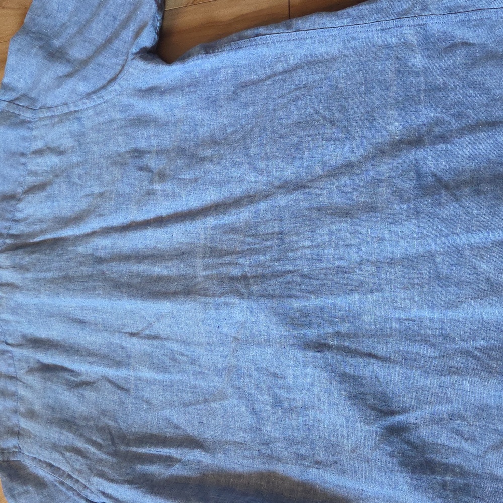 UnTuckit Linen Short Sleeve Shirt. - Picture 5 of 5